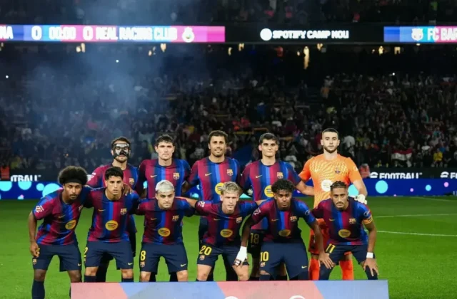 Raphinha Hat-Trick Powers Barcelona to 7-2 Win Over Racing