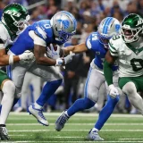 Jahmyr Gibbs Powers Lions Past Jets as Detroit Stays Perfect