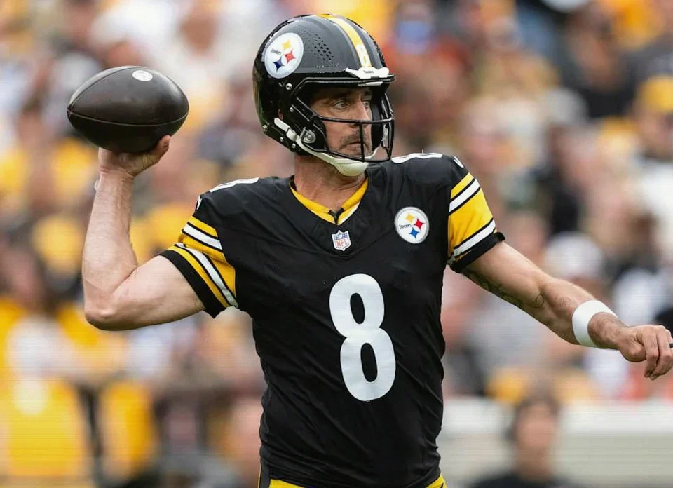 Steelers Seek Offensive Momentum as Aaron Rodgers Eyes Browns Test