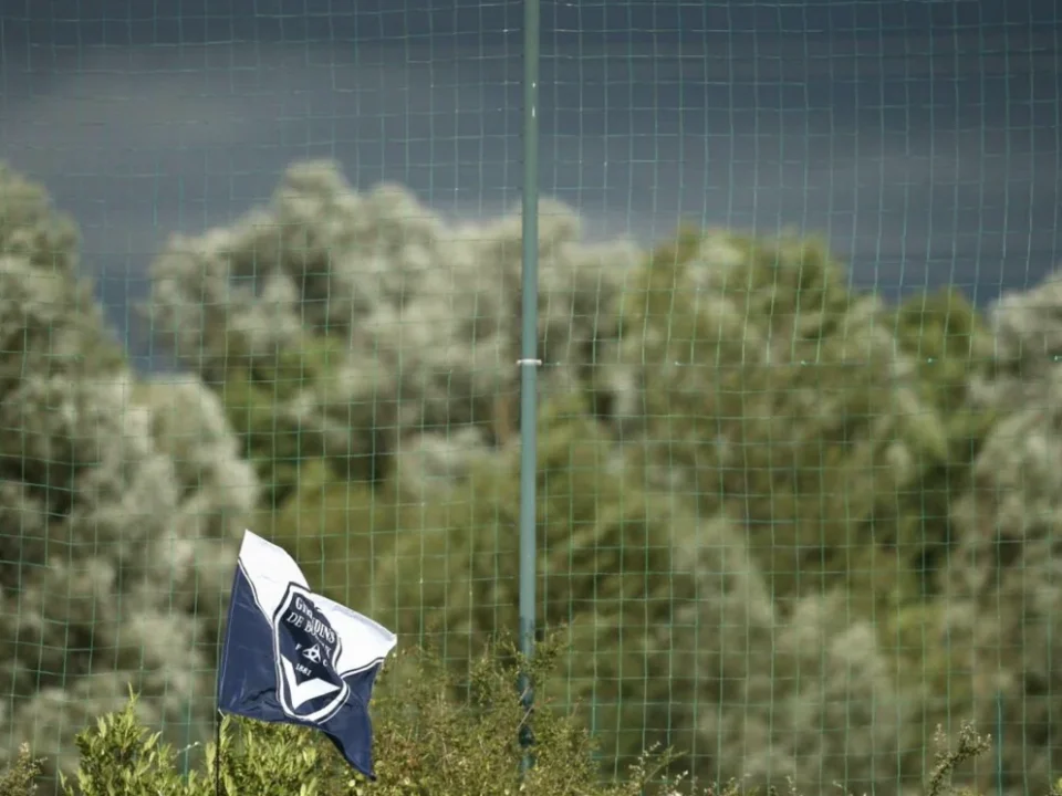 Park Bench Nears Bordeaux Takeover as Girondins Eye Fresh Start