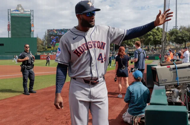 Astros Clinch AL West, Set for Home Wild Card Series Against White Sox