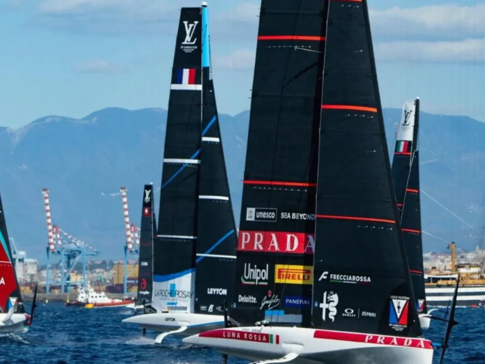 Luna Rossa Leads America’s Cup Preliminary Regattas in Naples