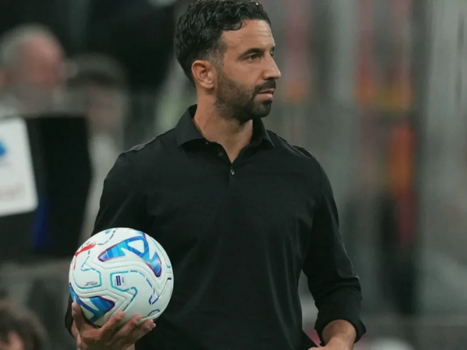 Milan Close Gap on Serie A Leaders After Lecce Win