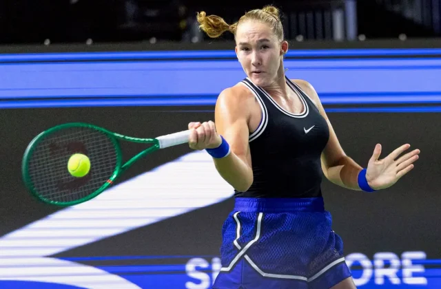 Mirra Andreeva to Face Leylah Fernandez in Singapore Open Quarterfinals