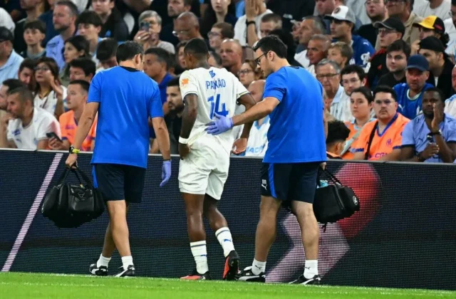 Igor Paixao Forced Off With Knee Injury in Marseille’s Clash With PSG