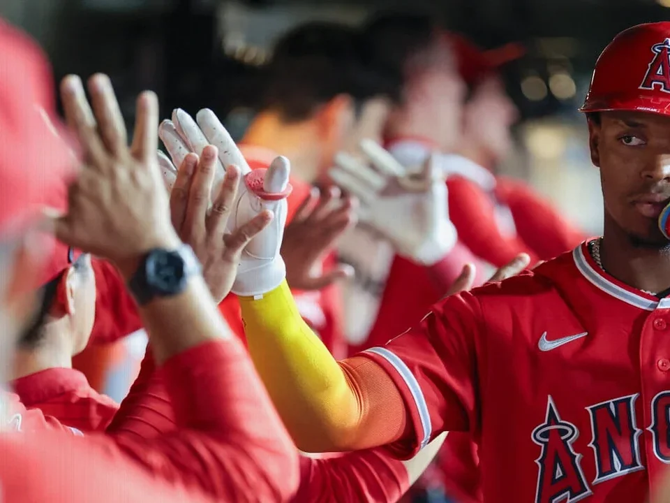Angels Face Final Push to Avoid First 100-Loss Season