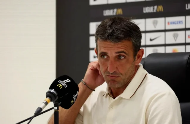 Stéphane Gilli Maps Angers Plans Around International Call-Ups