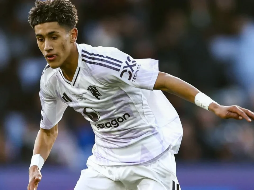 JJ Gabriel’s Manchester United Future in Doubt Amid Rapid Rise