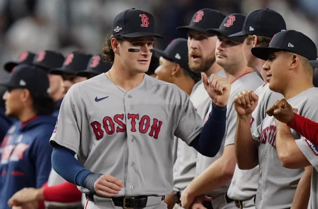 Red Sox remove Roman Anthony after hand injury flares vs. Yankees