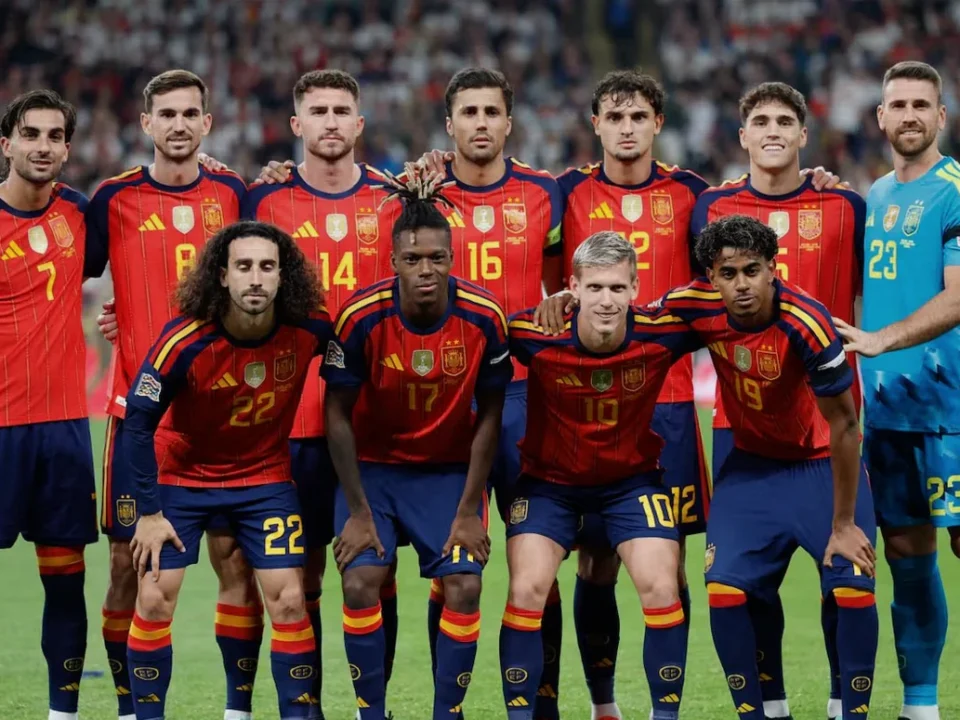 Spain Rally Past England as Baena, Pedri and Oyarzabal Take Charge