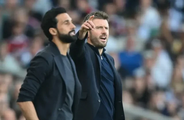 Manchester United Snatch Late Draw to Deny Fulham First League Win