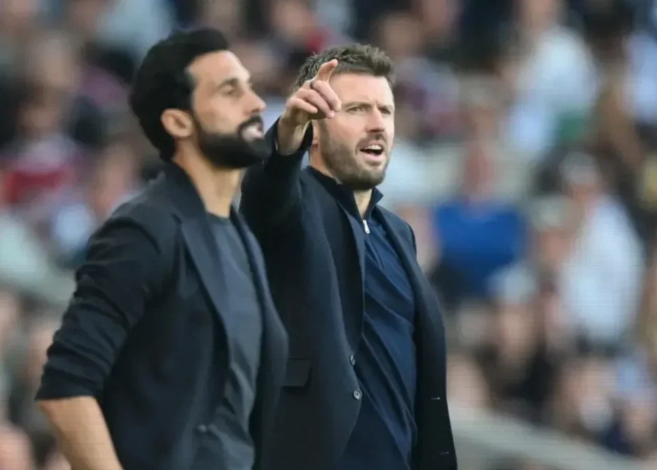 Manchester United Snatch Late Draw to Deny Fulham First League Win
