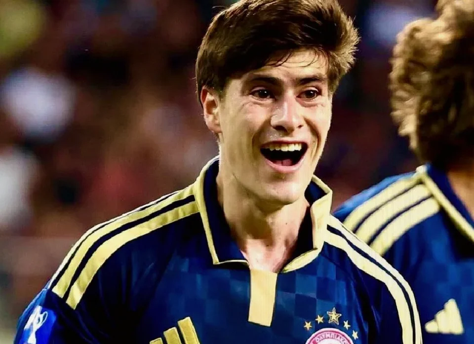 Armando González Scores on UEFA Debut for Olympiacos