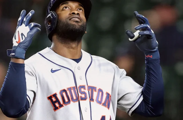 Yordan Alvarez Powers Astros Past Mariners to Reclaim AL West Share