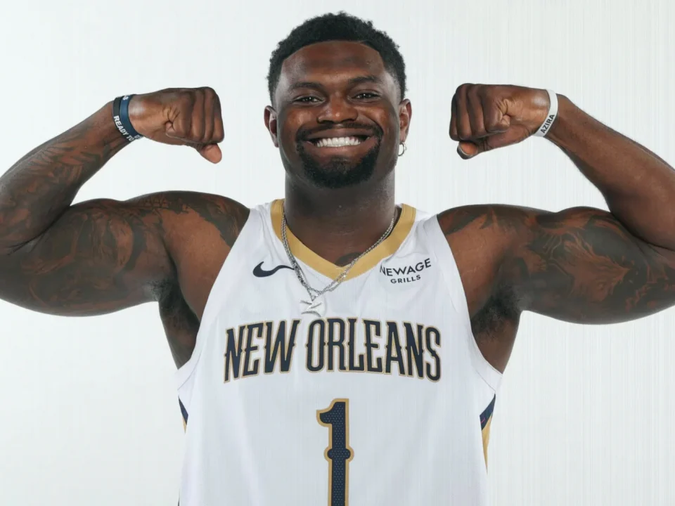 Zion Williamson Arrives at Pelicans Camp Leaner After Training Overhaul