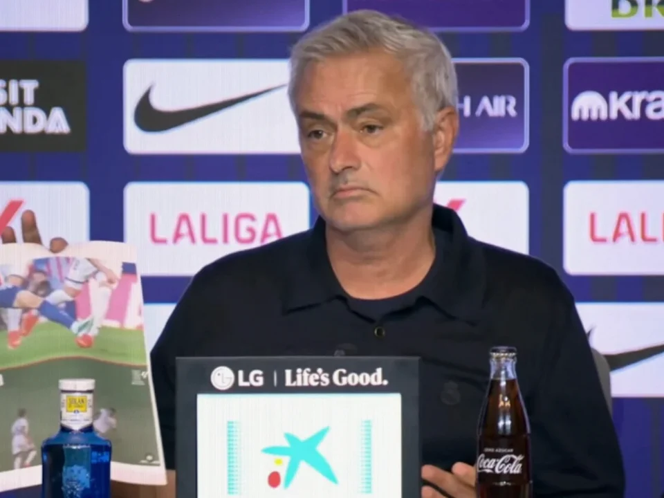 Atlético Madrid Hit Back at Mourinho Over Refereeing Complaints