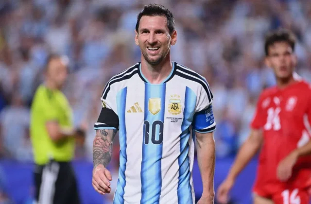Argentina Reserve No. 10 Shirt for Lionel Messi Farewell