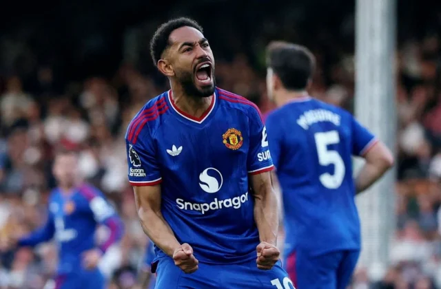 Matheus Cunha Rescues Manchester United in Fulham Draw