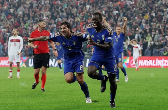 Italy Hammer Turkey 4-1 Ahead of Crucial France Clash