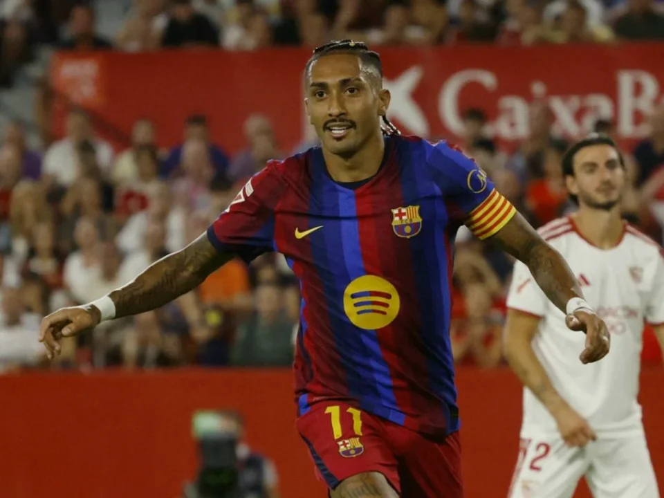 Raphinha Hat-Trick Fires Barcelona Past Sevilla in La Liga