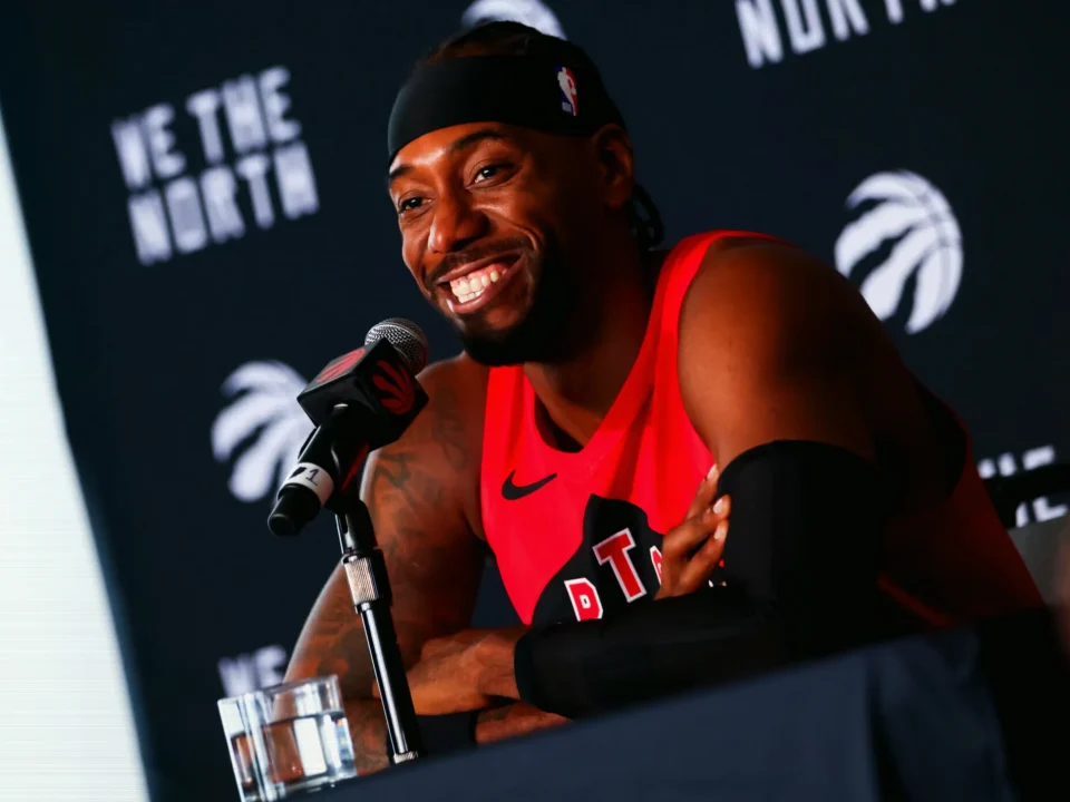 Kawhi Leonard Sets Raptors’ Win-Now Tone at Toronto Media Day