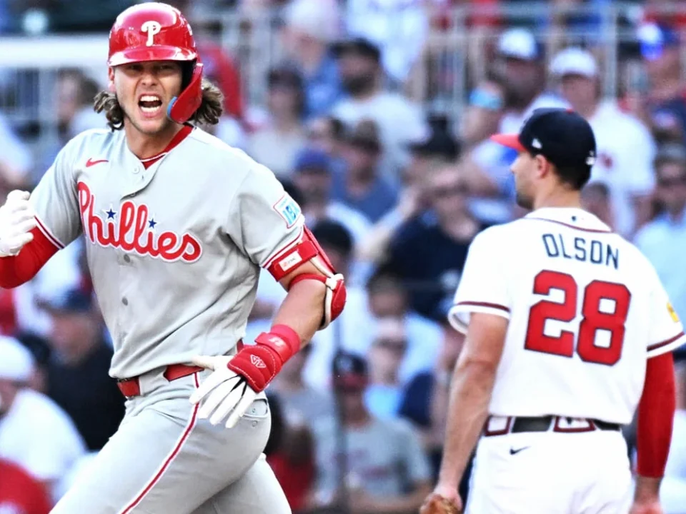 Phillies Rally Past Braves in 10 to Force NL Wild Card Game 3
