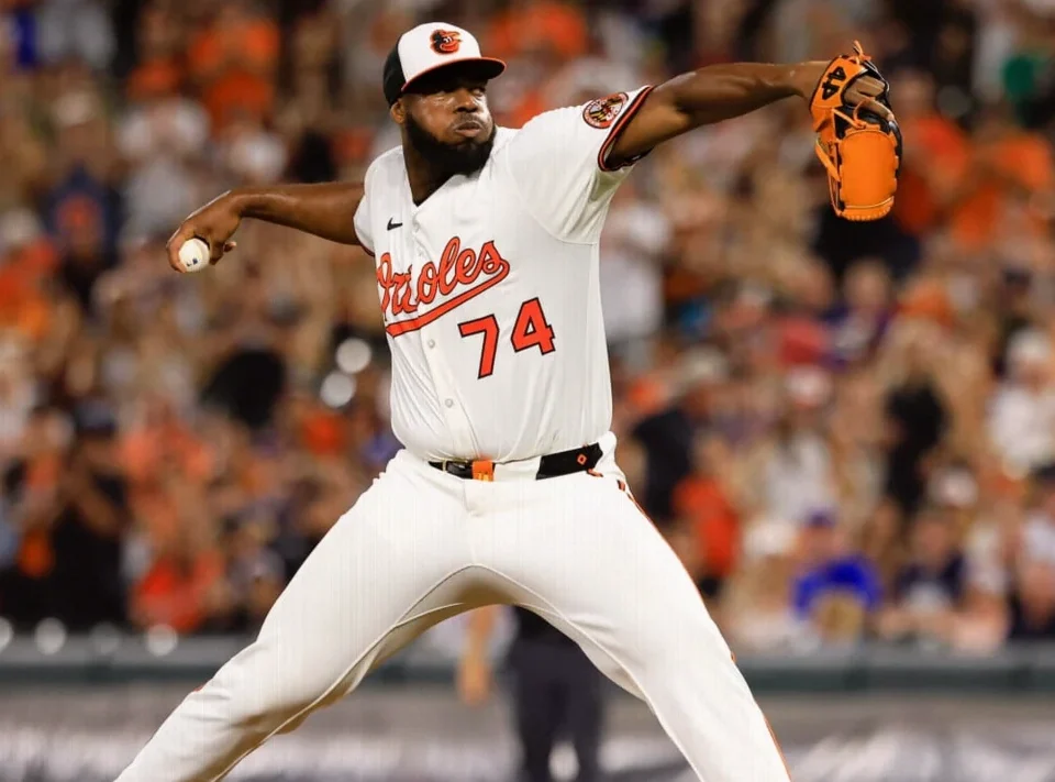 Félix Bautista Returns to Orioles Bullpen for Brewers Series