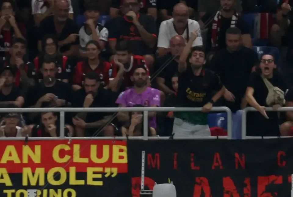 Benfica Beat Milan 2-0 to Open Europa League Campaign
