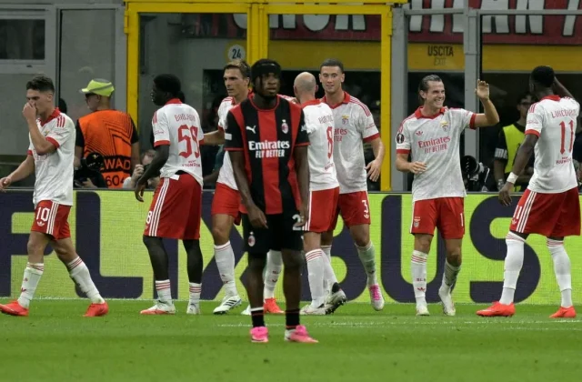 Benfica Stun AC Milan as Enzo Le Fée Sparks Sunderland Europa League Joy