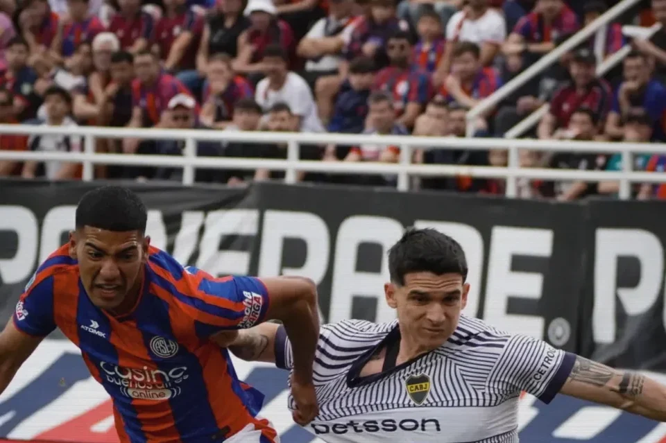 Boca Juniors Beat San Lorenzo 2-0 to Build Momentum