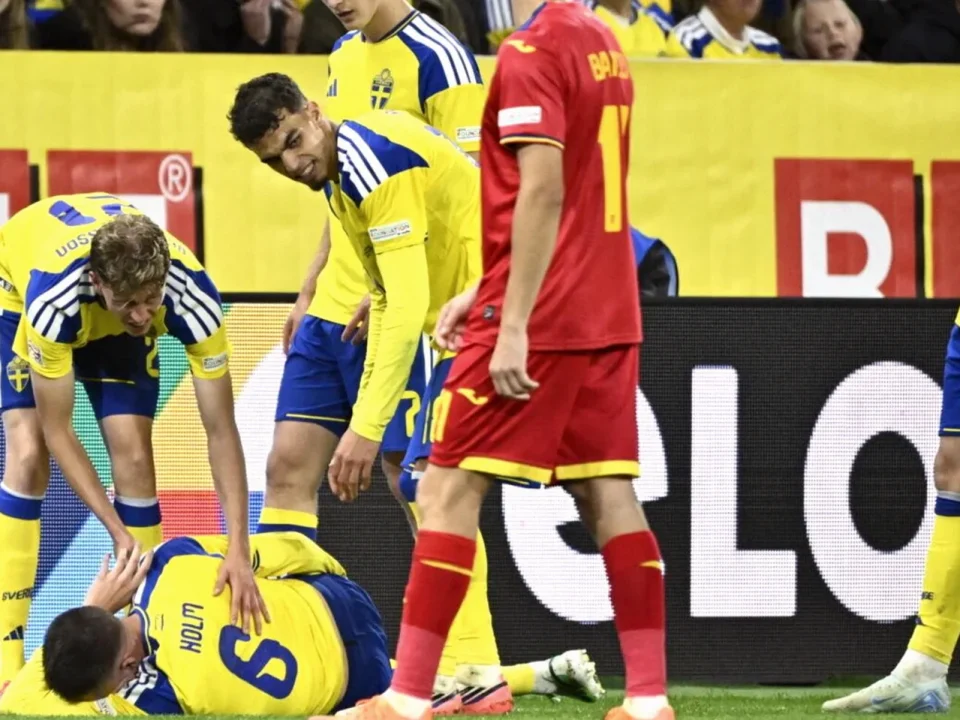 Bologna Fear Long Emil Holm Layoff After Sweden Injury