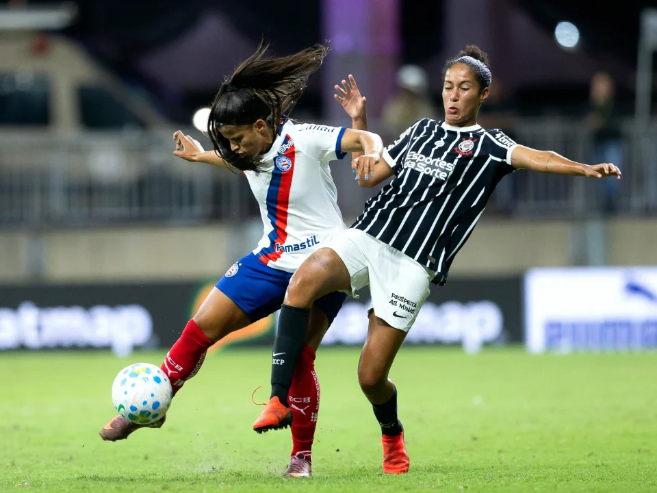 Brazil Coach Arthur Elias Watches Corinthians vs Bahia Women’s Semi-Final