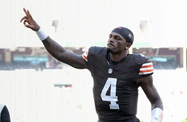 Deshaun Watson’s Late Drives Lift Browns Past Panthers to 2-1