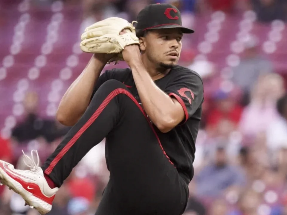Reds Place All-Star Rookie Chase Burns on IL With Right Groin Strain