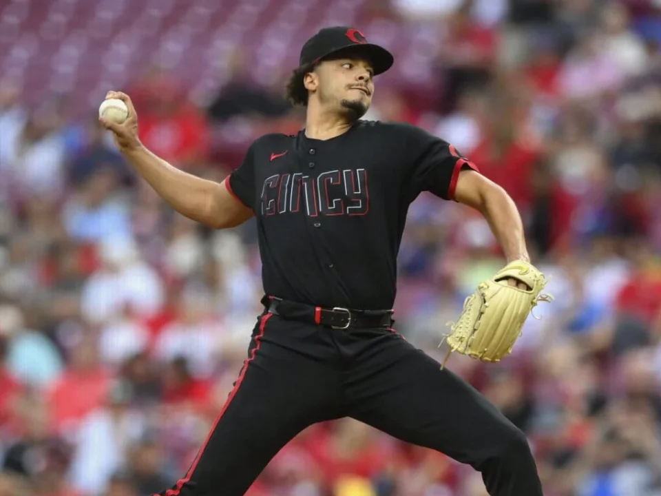 Reds’ Chase Burns Adjusts to Late-Season Workload Limits