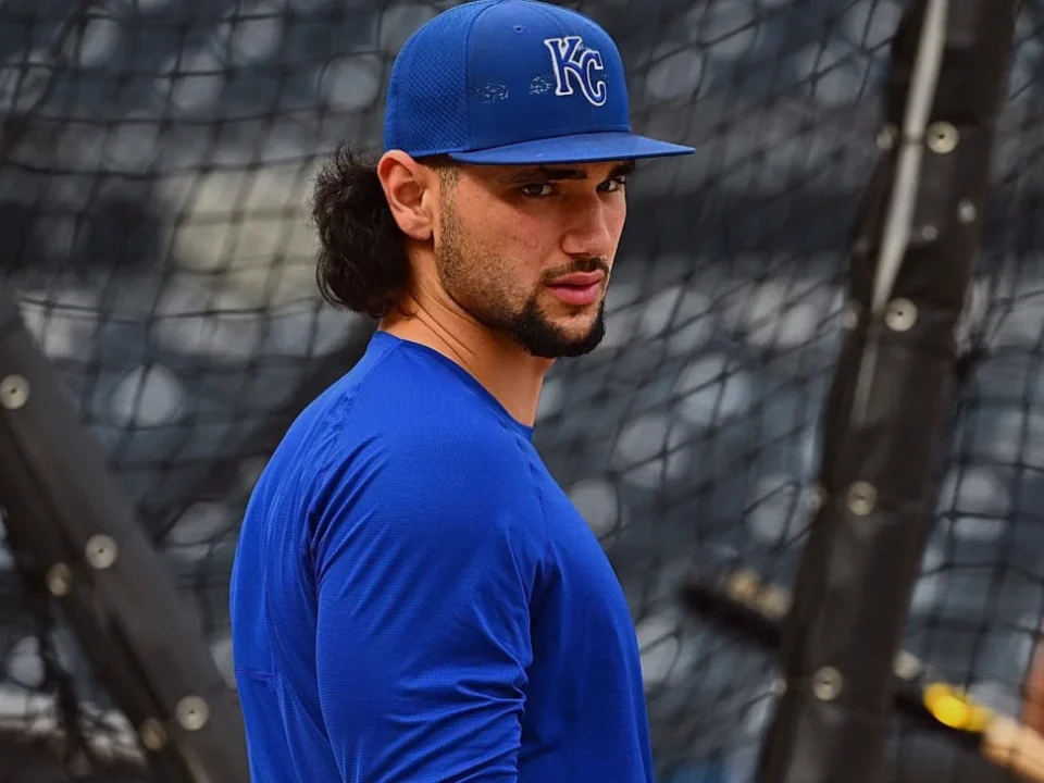 Jac Caglianone Returns to Royals Lineup After Dugout Wall Incident