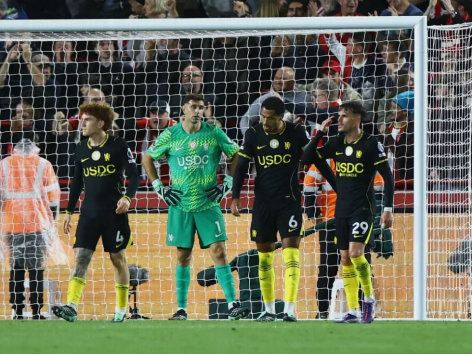 Maxence Lacroix Struggles as Chelsea Fall 3-0 at Brentford