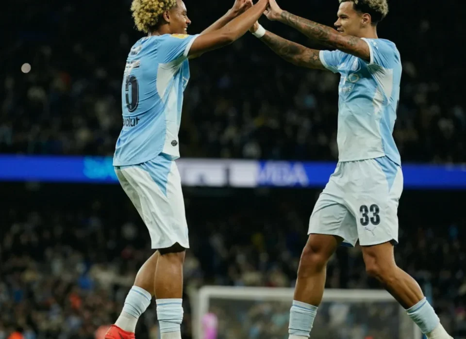 Manchester City Cruise Past Norwich in Carabao Cup Opener