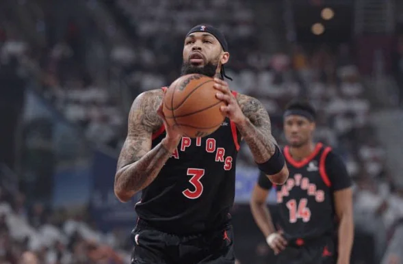 Brandon Ingram Resumes Light On-Court Work in Hawaii