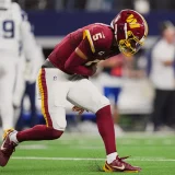 Jayden Daniels Ruled Out With Left Elbow Injury Against Cowboys