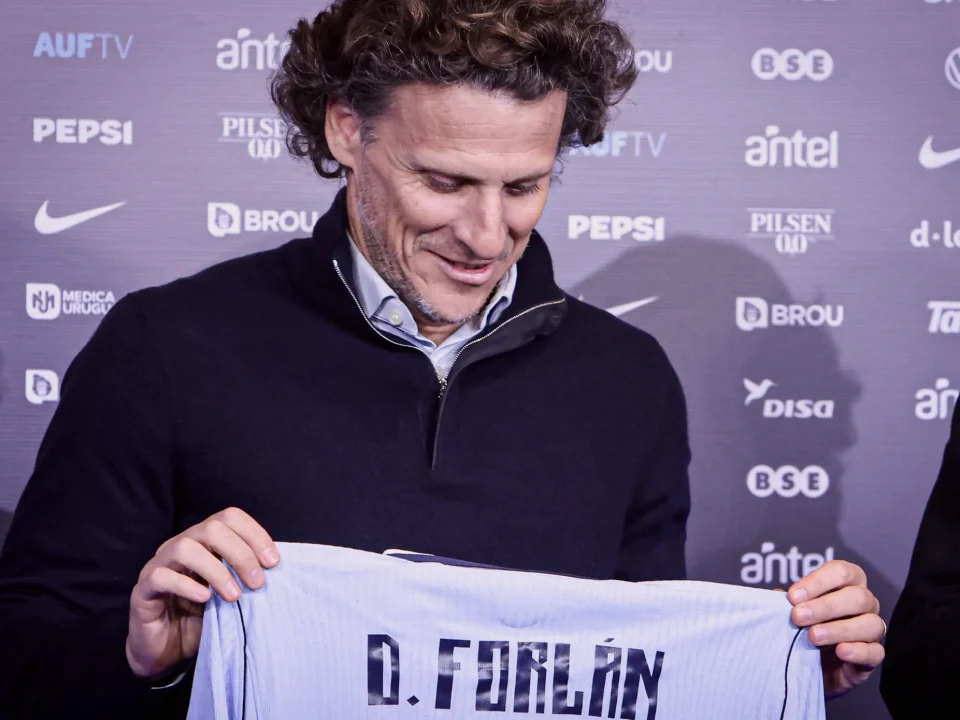 Diego Forlán Names First Uruguay Squad as Head Coach