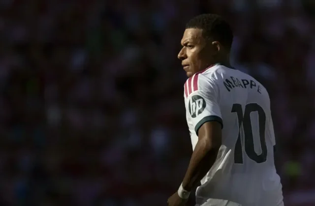 Zidane Could Deploy Mbappé on France’s Left Flank