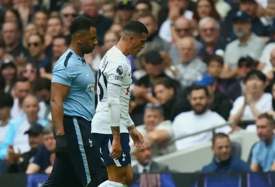 Tottenham’s Pedro Porro Set for Month Out With Hamstring Injury