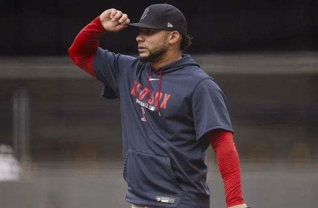 Willson Contreras Awaits Hand Test as Red Sox Eye October Return