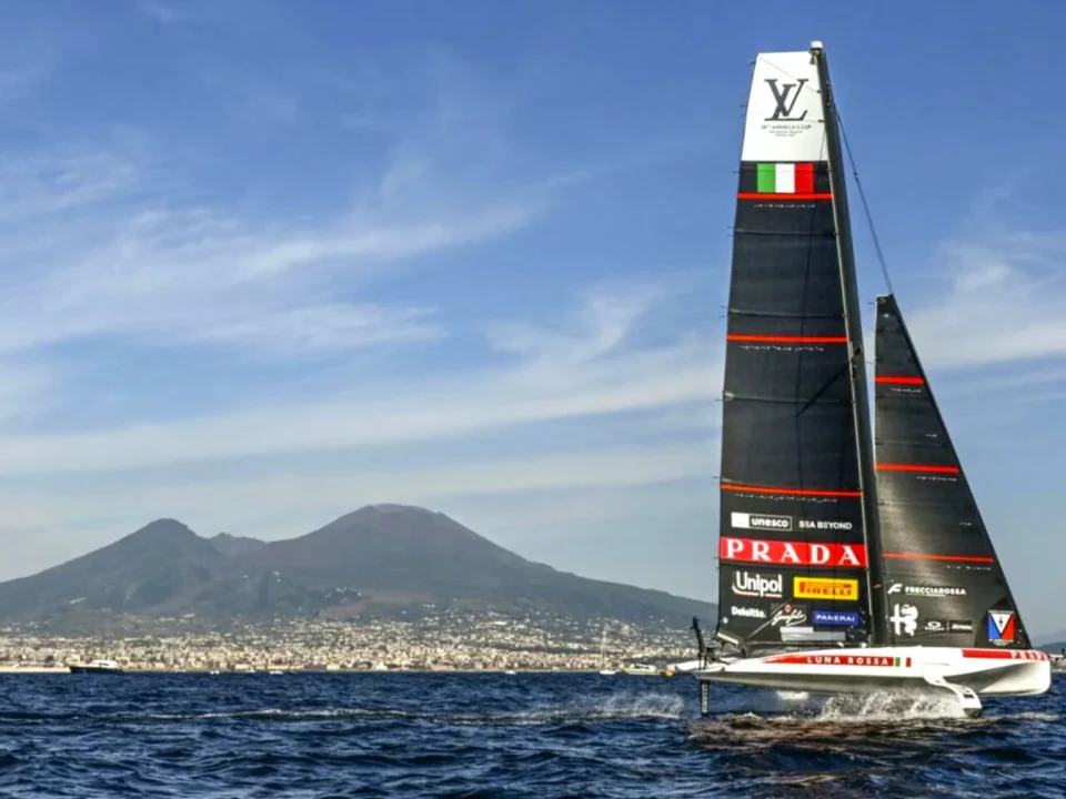 Luna Rossa Leads America’s Cup Preliminary Series in Naples