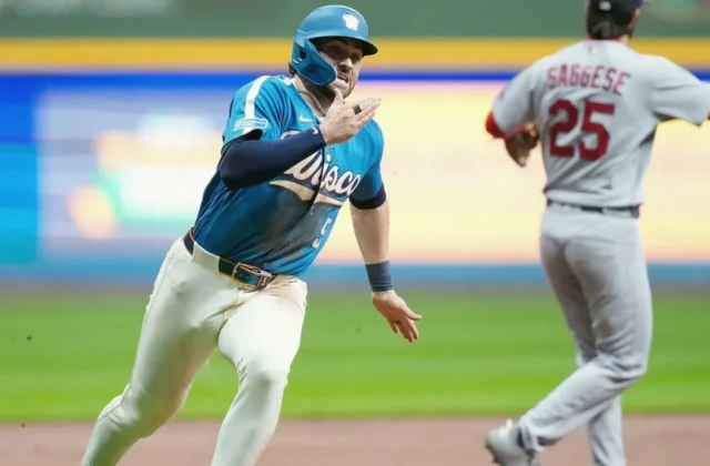 Brewers Keep Focus Sharp Entering Final Series Against Cardinals