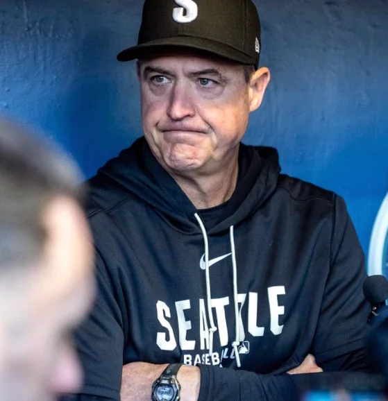 Dan Wilson to Step Down as Mariners Manager After Season
