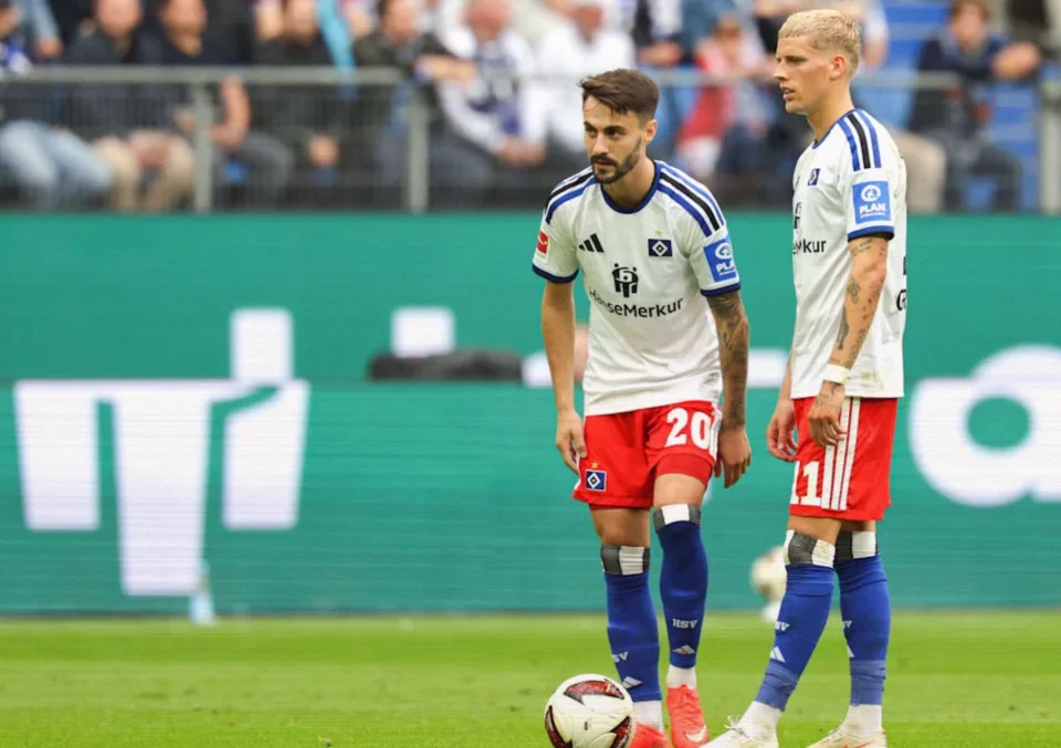 HSV Lose Grönbaek to Muscle Injury as Vieira Faces Bigger Role