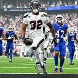 David Montgomery’s Three-TD Texans Debut Spoiled by Bills Loss