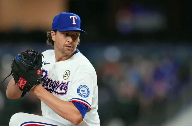 Jacob deGrom Leads Rangers Past Red Sox Despite Discomfort